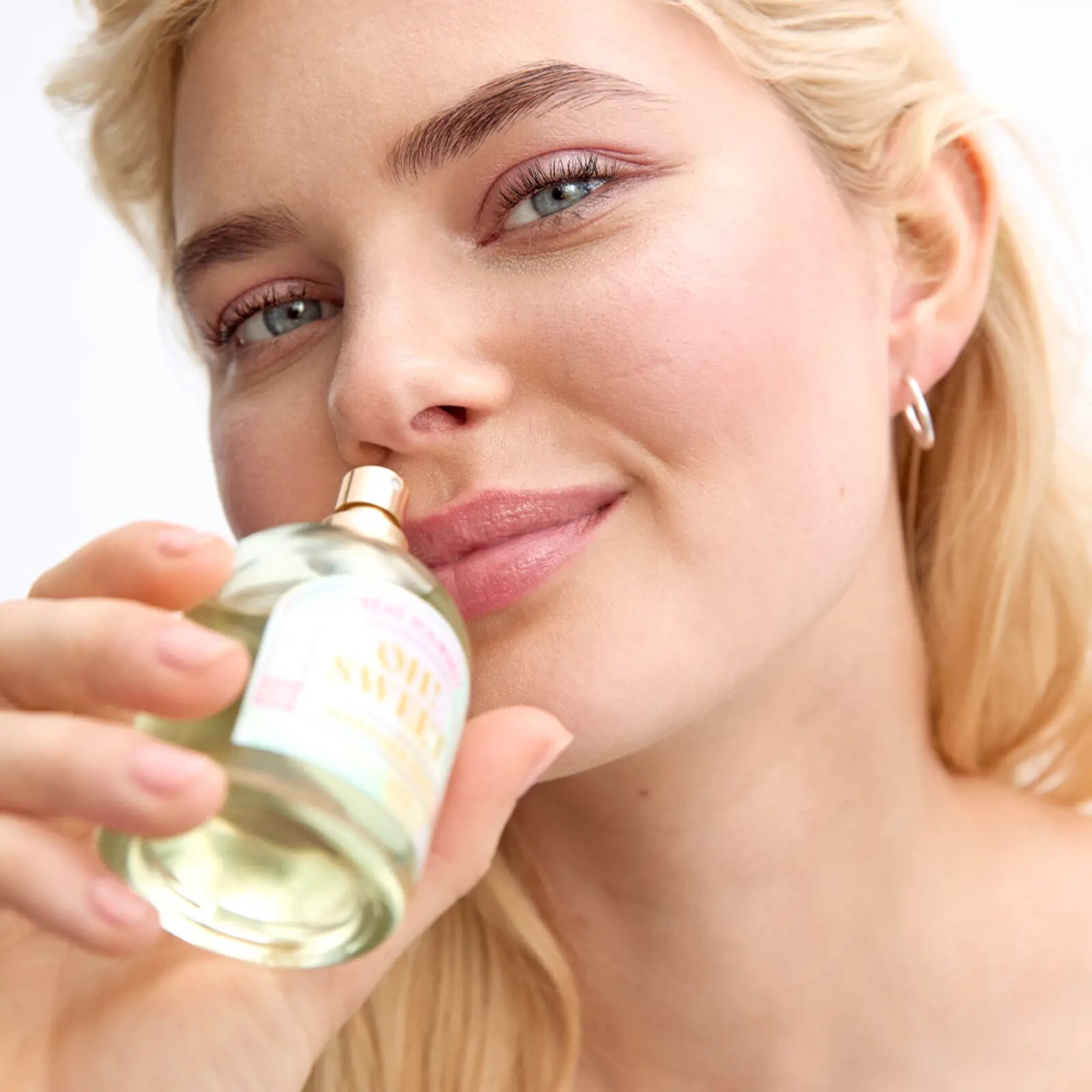  عطر زنانه اوه سوئیت مارشمالاو 